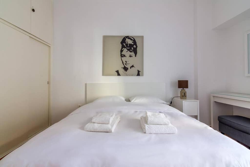 Brand New Decorated Flat For 4 Ppl In Pagrati Apartman Athén Kültér fotó