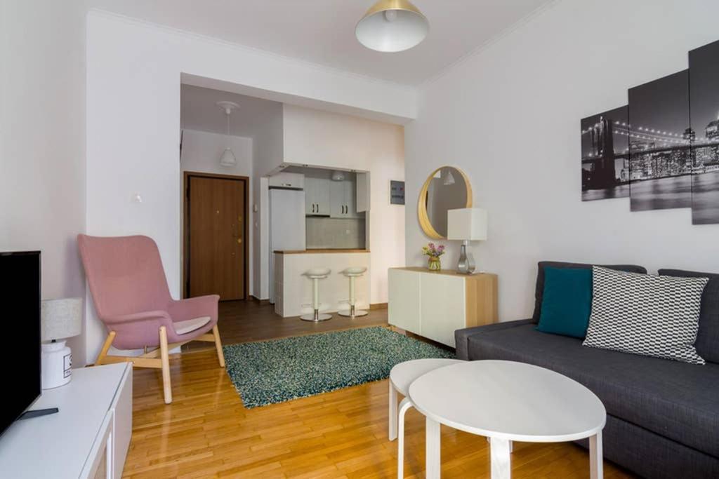 Brand New Decorated Flat For 4 Ppl In Pagrati Apartman Athén Kültér fotó