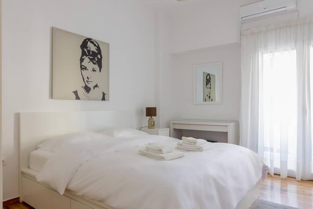 Brand New Decorated Flat For 4 Ppl In Pagrati Apartman Athén Kültér fotó